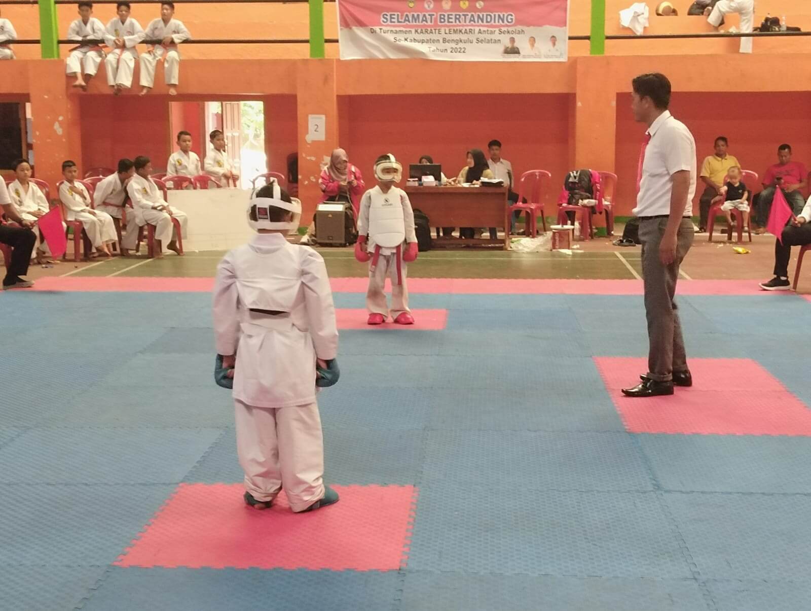 Ratusan Atlet Karate Lemkari Bengkulu Selatan Berlaga, Untuk Apa?