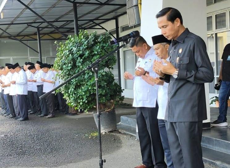 Bupati Kaur Pimpin Apel dan Halal Bihalal, Tekankan Disiplin dan Integritas ASN