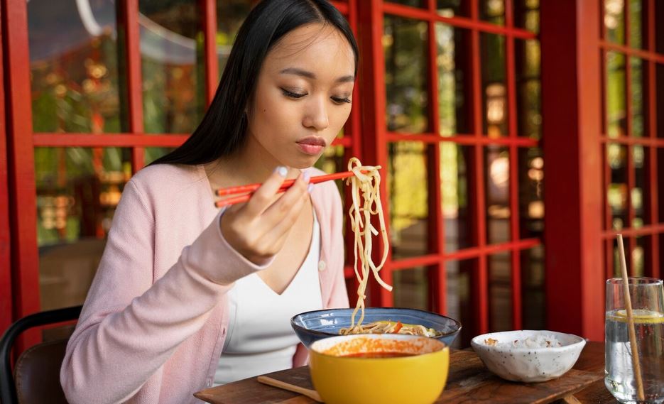 Kenapa Makanan Pedas Bikin Ketagihan? Ini Penjelasannya