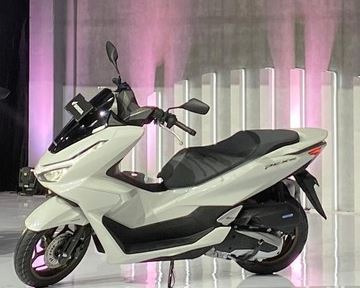 Honda PCX160 2026 Meluncur, Tampil Lebih Mewah dengan Sentuhan Desain Baru