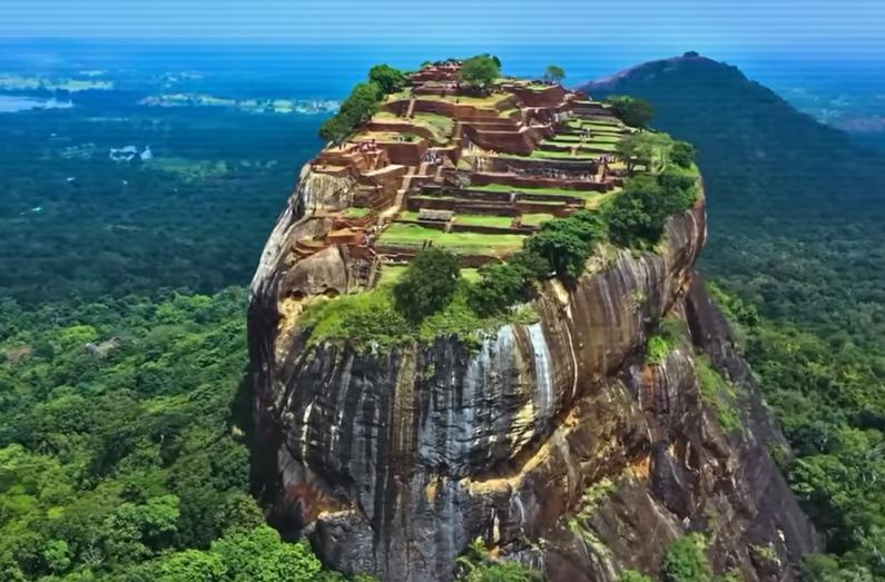 Keajaiban Sigiriya, Istana Megah di Sri Langka yang berdiri di Atas Batu Setinggi 200 Meter