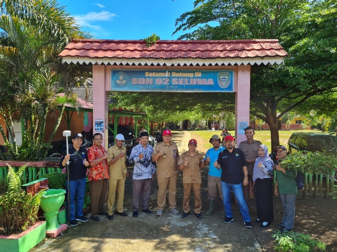 Gedung Sekolah Dasar dan Putu Berada di Lahan HGU PTPN VII