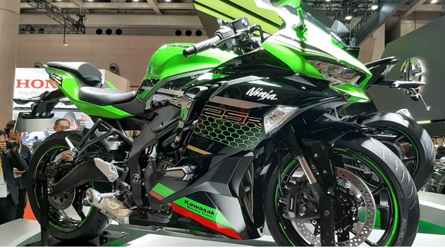  Kawasaki Keluarkan Varian Terbaru, Ninja ZX-25R, Motor Sport Canggih dengan Desain Semakin Menggoda 