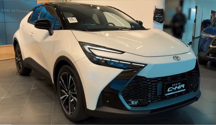 New Toyota C-HR, SUV Mewah 2024 Dengan Fitur Eksterior dan Interior Berkelas, Cocok Bagi Kaum Milenial 