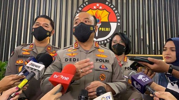 Bambang Tri Mulyono, Penggugat Ijazah Palsu Presiden Jokowi Ditangkap Polisi