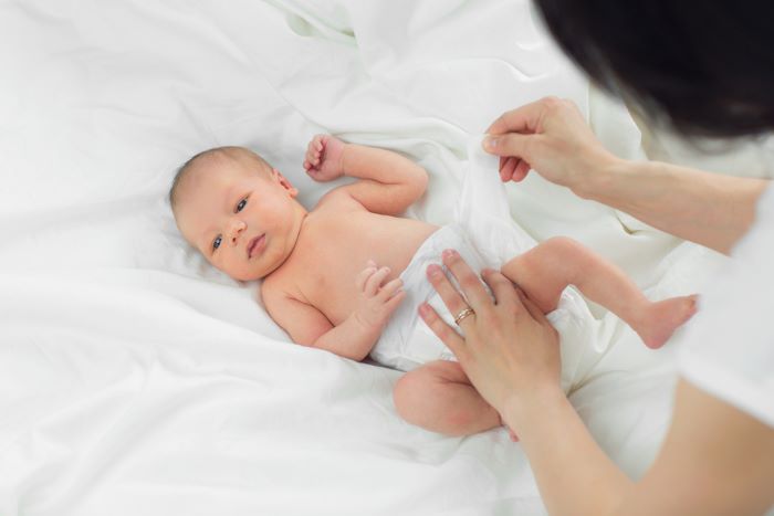 Dampak Buruk Memakai Pempers Terus Menerus Pada Bayi, Bisa Picu Kemandulan?