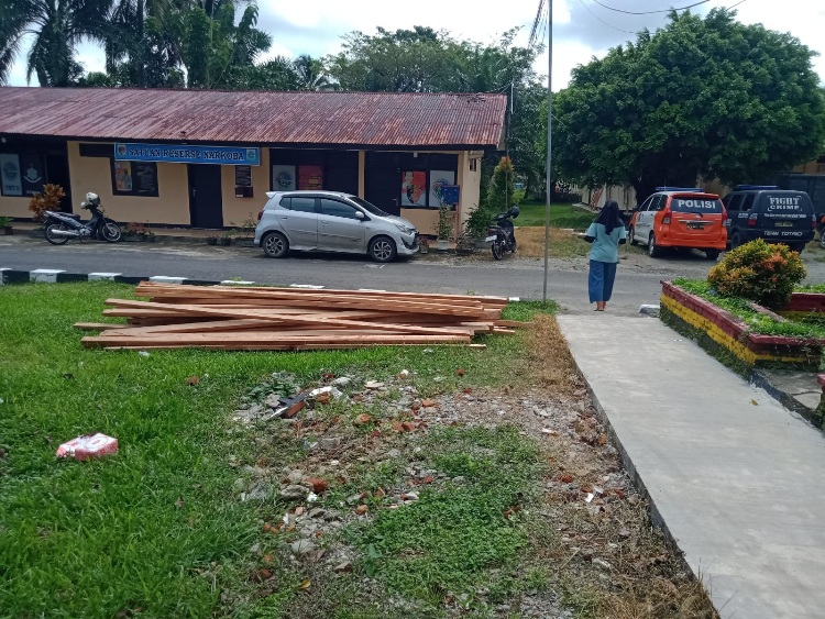 Operasi Wanalaga, Polres Bengkulu Selatan Amankan Cucak Ijo, Tanduk Rusa , dan Kayu Tak Bertuan