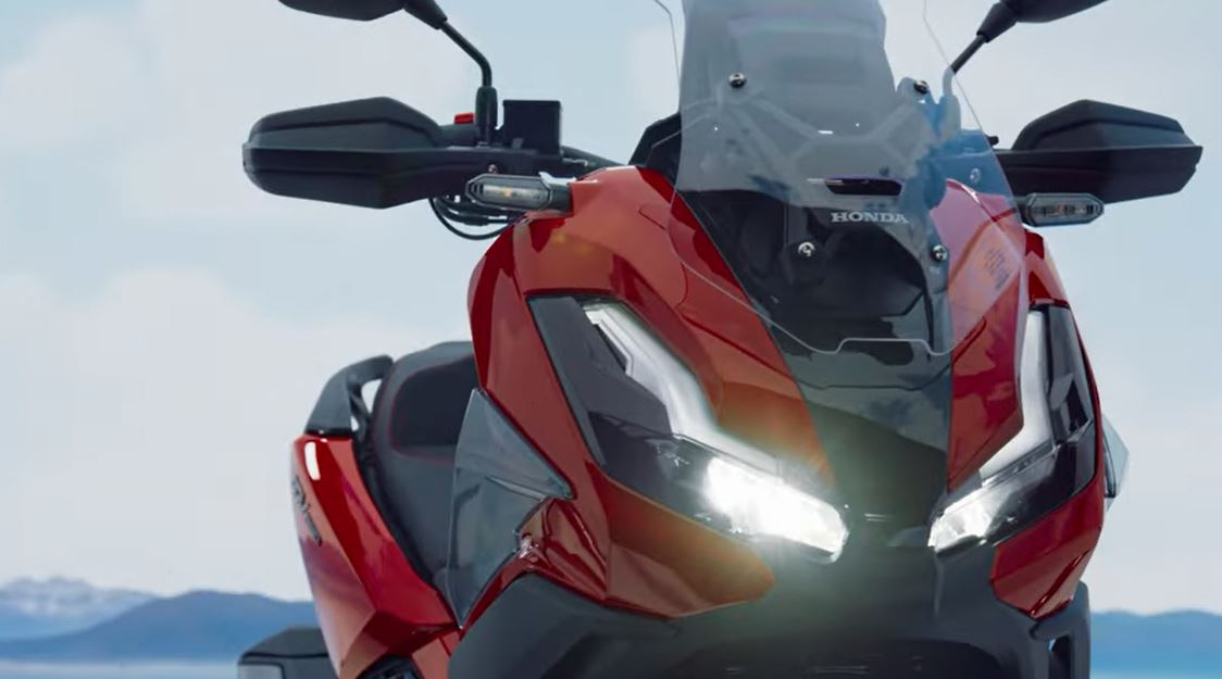 Honda ADV350 Produksi 2025 Sudah Bisa Dipesan! Harga Setara Mobil