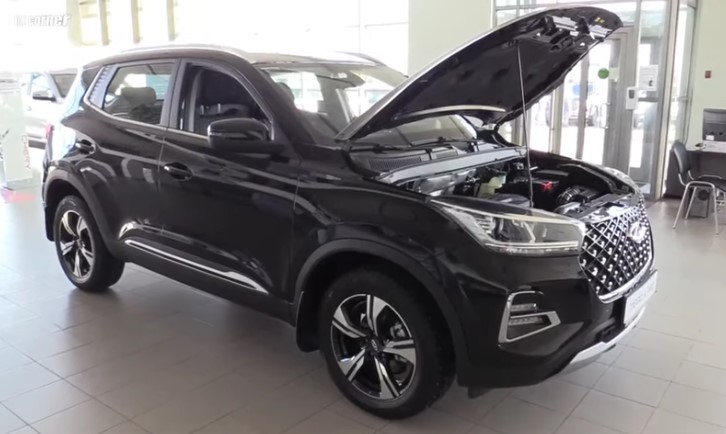 Mobil SUV Cina Bermesin Turbo Buat Jepang Gemetar, Harga Cuma 200 Jutaan, Garansi Mesin 10 Tahun