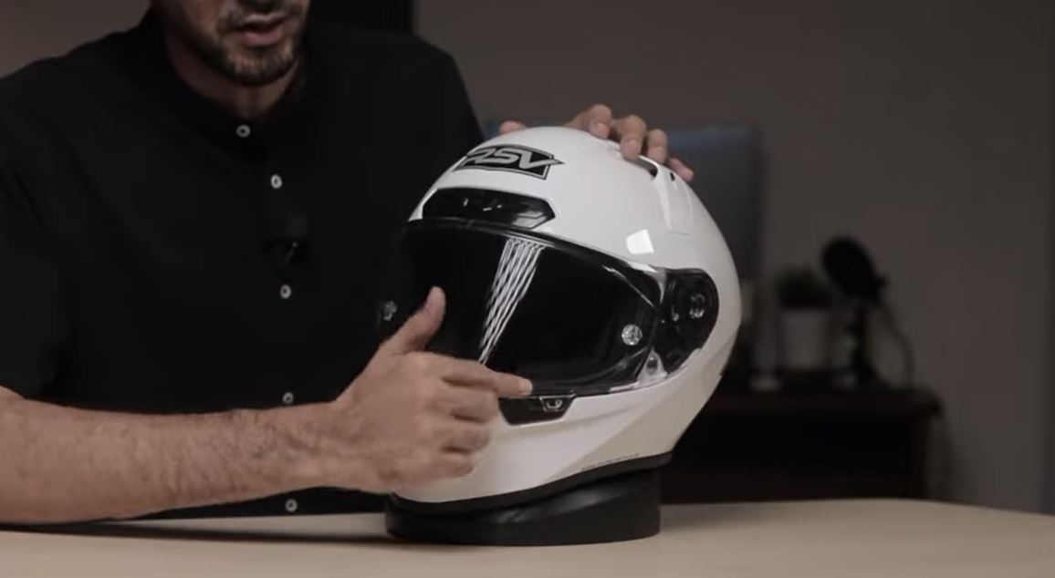 5 Helm Full Face Brand Lokal Terbaik, Aman, Stylish, dan Harga Terjangkau