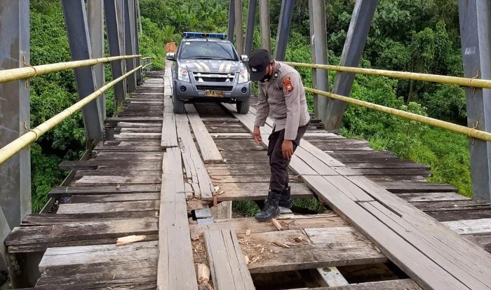  Jembatan di Kecamatan Muara Sahung Kian Membahayakan