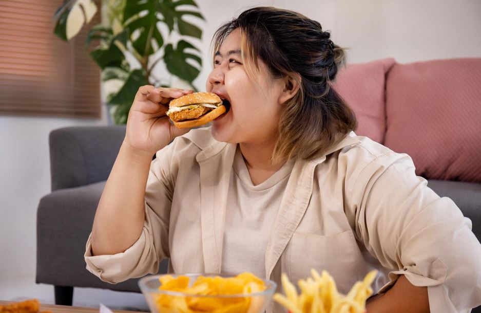 5 Jenis Makanan yang Menghambat Penurunan Lemak Perut