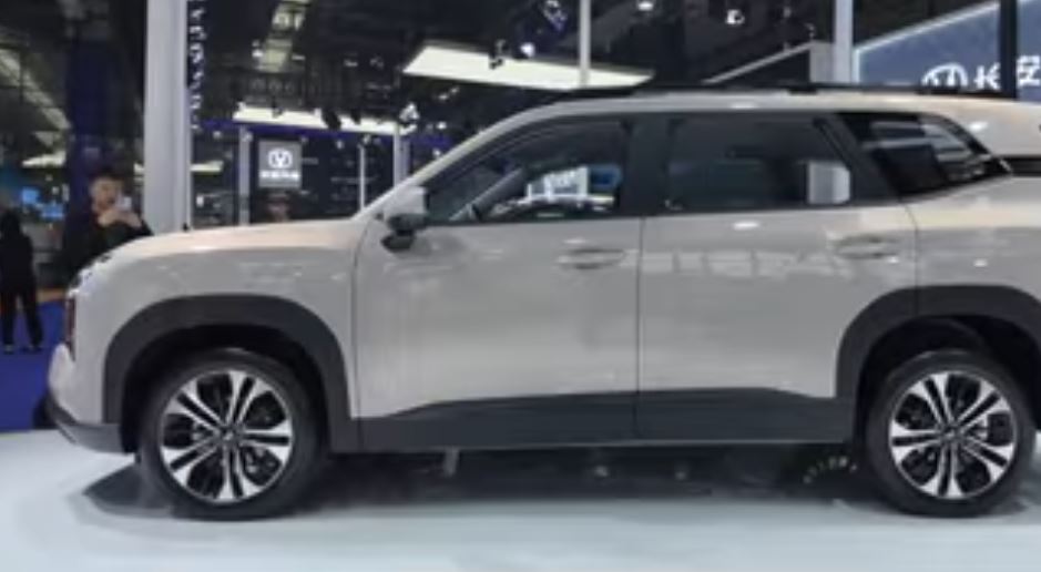 Wuling Eksion Sudah Terdaftar di PDKI, SUV Elektrifikasi Baru yang Berpeluang Debut di IIMS 2026