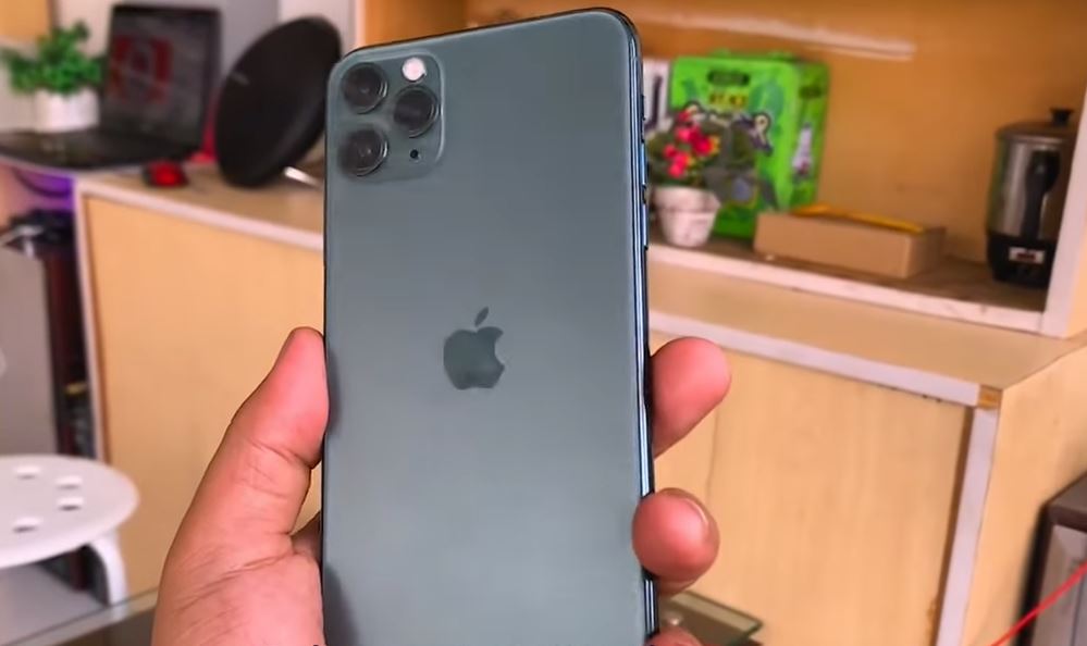 iPhone Pro Max Masih Layak Dibeli atau Sudah Ketinggalan Zaman?
