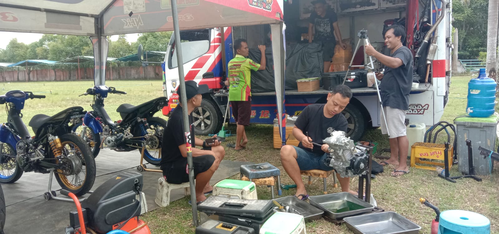 H-2 SCP, Tim Pebalap Mulai Padati Sirkuit Padang Panjang