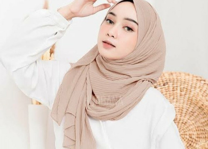  5 Macam Hijab Pashmina Yang Wajib Diketahui Kaum Hawa, Dijamin Bikin Tambah Modis dan Hits