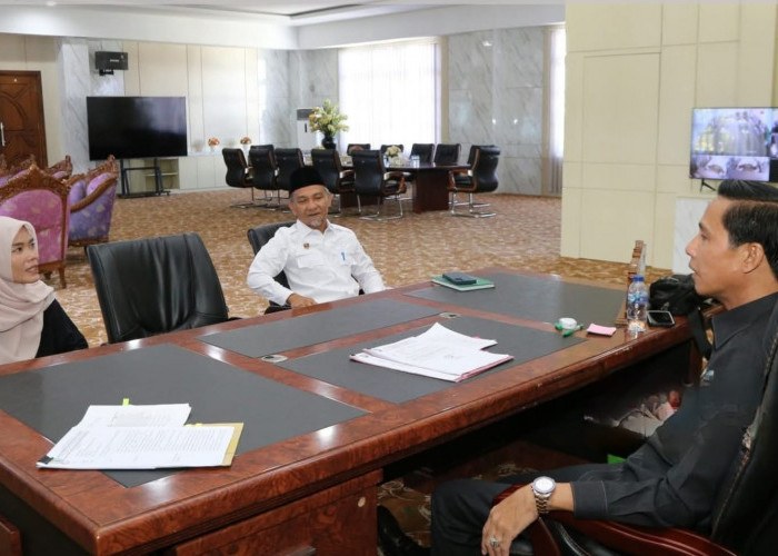 Mayolla Octavia Terima Beasiswa S2 dari Pemkab Kaur