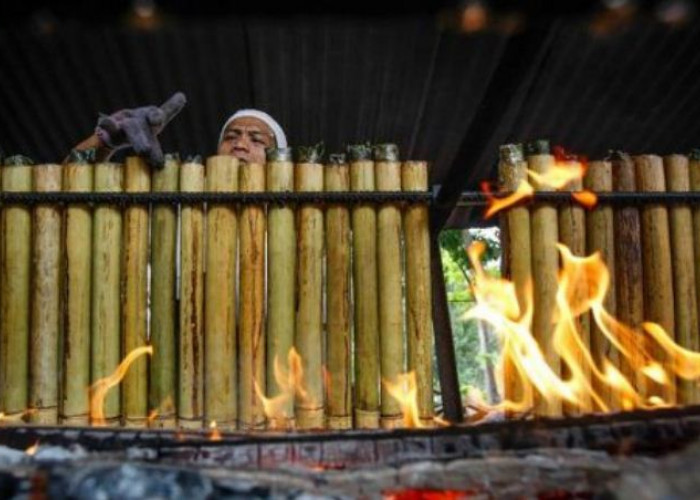 SMAN 9 Bengkulu Selatan Gelar Melemang Massal di Acara Perpisahan