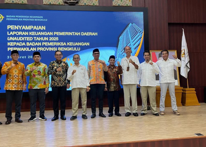 Bupati Seluma Serahkan LKPD 2025 ke BPK Perwakilan Bengkulu