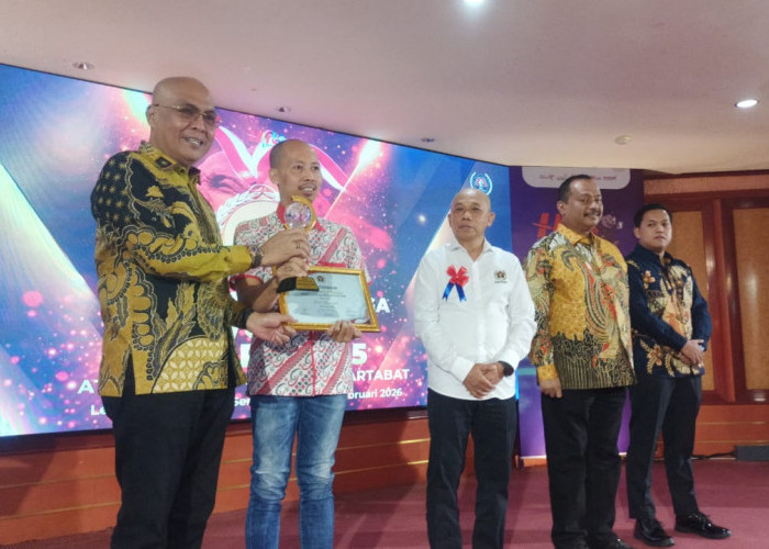 SIWO PWI Award Bukan Sekadar Piala, Ini Pesan Penting di Balik HPN 2026 Banten