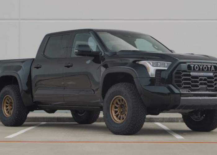 Toyota Tundra Ini Siap Menantang Ford Raptor di Kelas Truk Performa