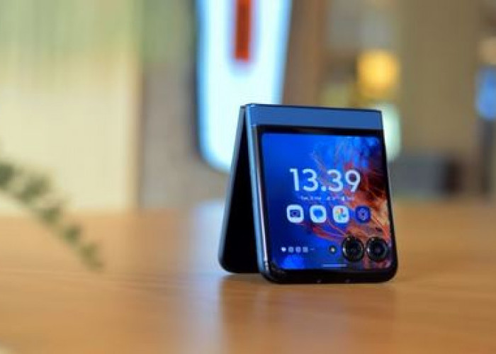 Motorola Razr 60: Comeback Ikonik yang Menarik, Tapi Belum Sempurna