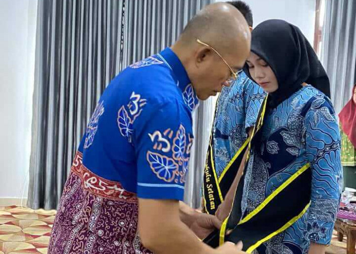 Tingkatkan Minat Baca, Bupati Bengkulu Selatan Kukuhkan 22 Duta Baca, Anggota Komisi X DPR RI Siap Bantu
