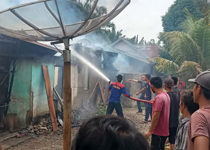 Kebakaran Hebat, Geray Sayur dan Rumah Janda di Bengkulu Terbakar