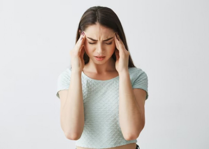 Penyebab Sakit Kepala Saat Berbaring dan Cara Mengatasinya