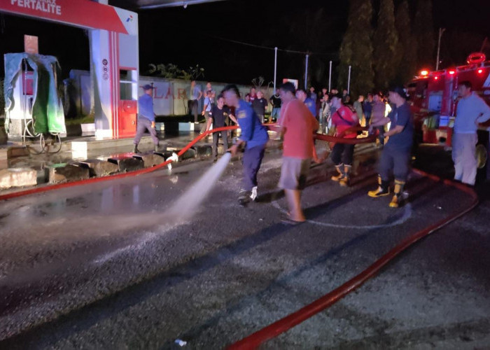 Manager SPBU Tanjung Raman Klaim Kebakaran Murni Kelalaian Pengendara Motor