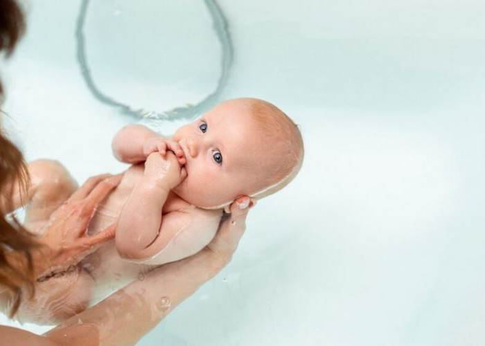 Keuntungan dan Risiko Water Birth, Melahirkan Dalam Air, Baik Ibu dan Bayi 