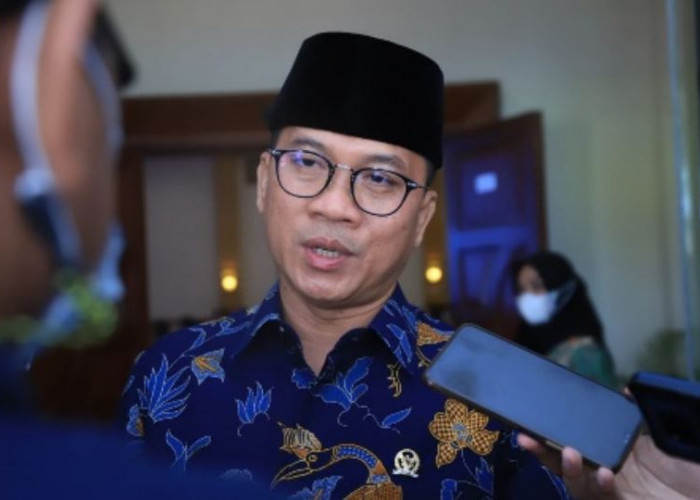 SEJARAH! Alumni SMA Negeri 1 Bengkulu Selatan Ini Jabat Menteri PDT di Kabinet Prabowo-Gibran