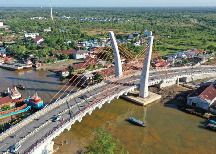 Jembatan Sei Lalak, Jembatan Melengkung Pertama di Indonesia