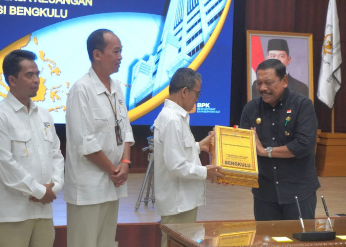 Pemprov Bengkulu Serahkan LKPD 2025 ke BPK RI