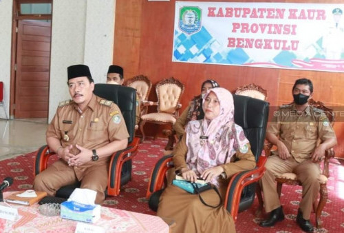 Pengibaran Bendera Satu Bulan Penuh, Dimulai 1 Agustus