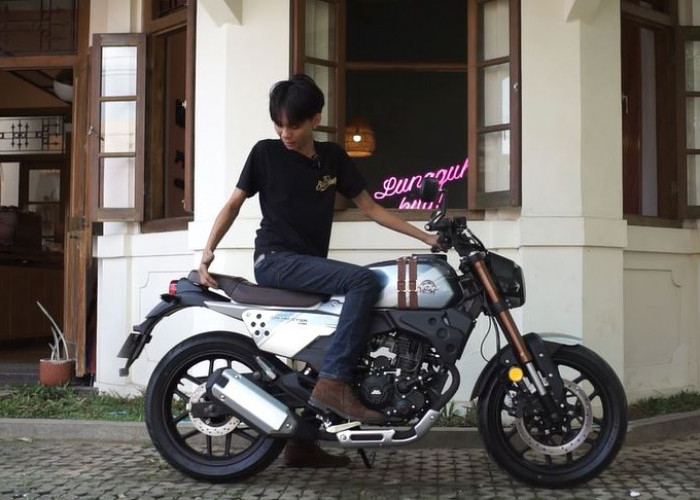 SM Sport Master 200 Sudah Hadir di Indonesia, Motor Sport Bergaya Retro Modern 