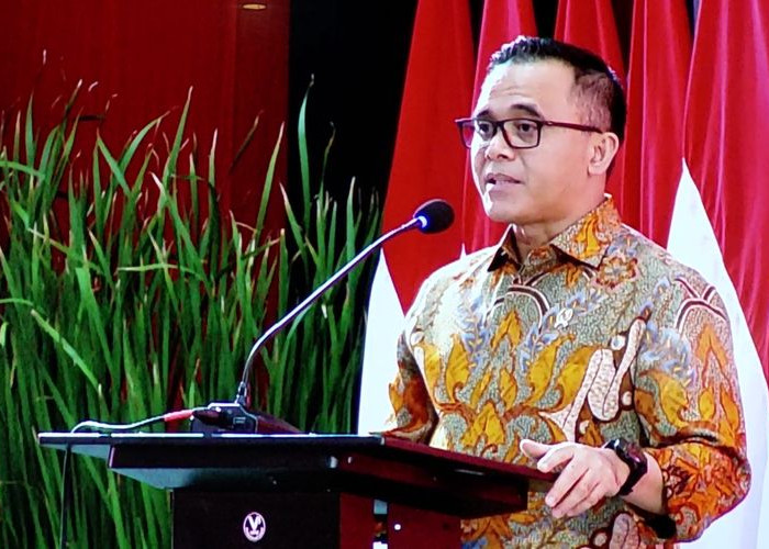 MenPAN-RB Janjikan Seluruh Honorer Diberi NIP Bila Penuhi Syarat Mutlak, Yang Tidak? Pupuslah Harapan