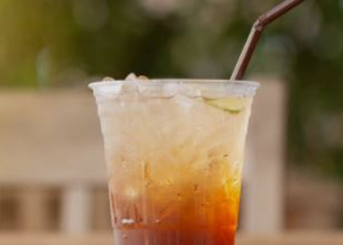 Efek Minum Air Es Saat Berbuka, Ini Kata Dokter