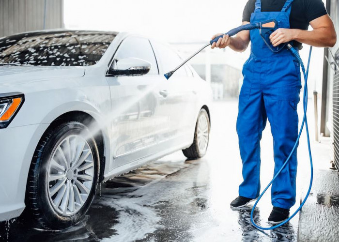 Cegah Kerusakan, Ini 3 Bagian Mobil yang Tak Boleh Terkena Air Saat Cuci Sendiri di Rumah
