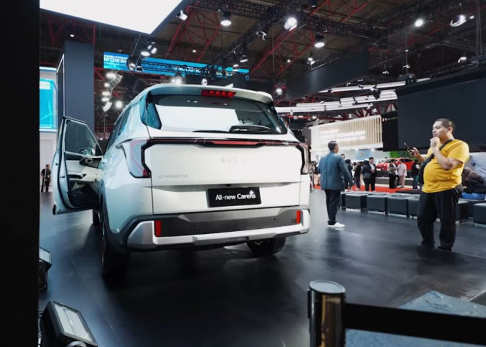Kia Tebar Spesial Benefit di IIMS 2026, Umumkan Harga The All New Carens dan New Sonet