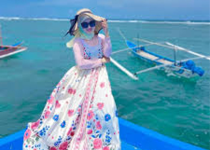 Dermaga Biru Pantai Laguna Samudra Viral di Media Sosial, Destinasi Wisata Baru di Pesisir Kaur