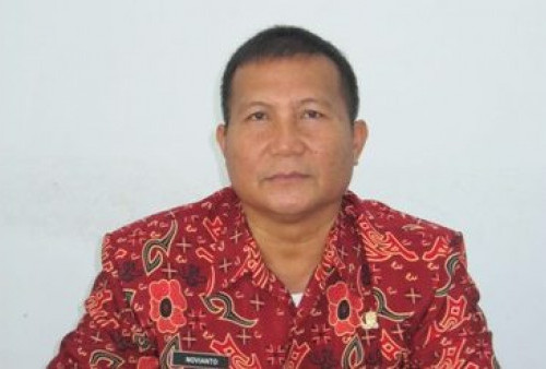 Dukung Jalan Santai HGN dan HUT ke-77 PGRI, Kepala Dinas Dikbud Bengkulu Selatan Sumbang Satu Unit Kulkas