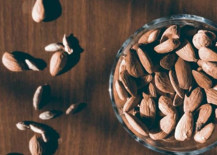 Kacang Almond Baik untuk Tubuh, Tapi Jangan Berlebihan! Ini Efek Samping Bagi Kesehatan