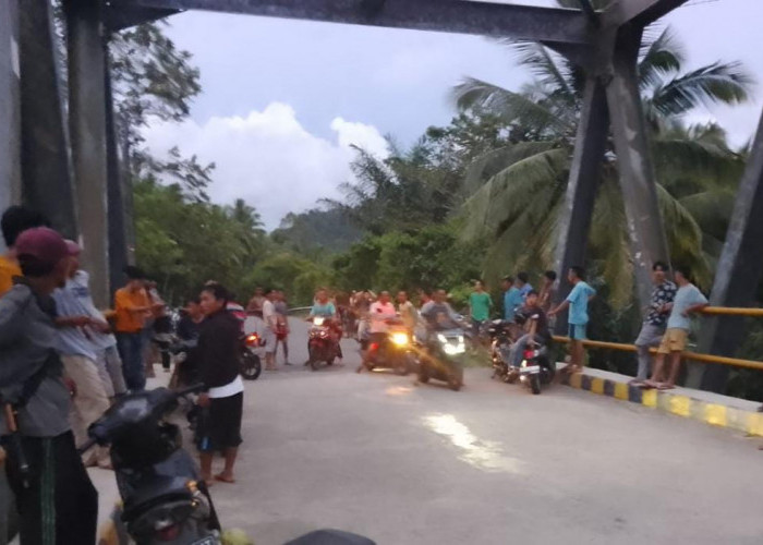 BREAKING NEWS: Mandi di Sungai Luas, Siswi SMP Kaur Hanyut