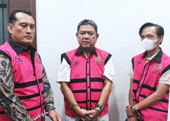 BREAKING NEWS: Kasus Dana BOK Kaur, 3 Pria Terjaring OTT di Restoran Jakarta