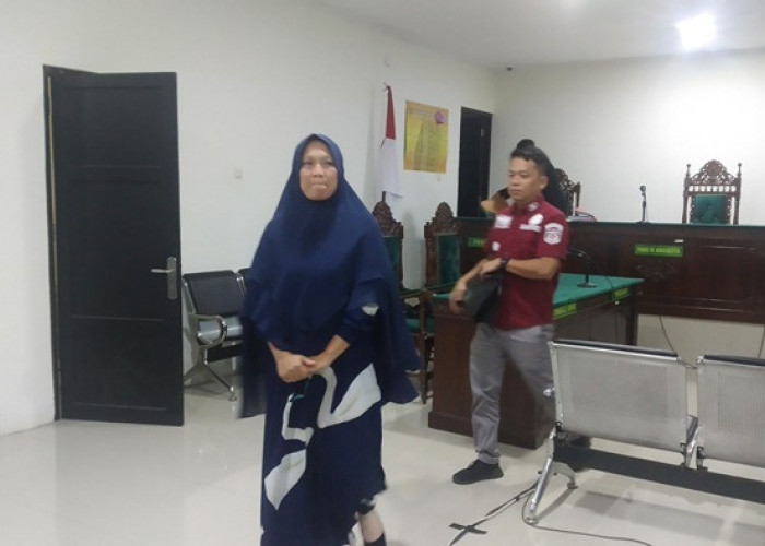 Divonis 4 Tahun Penjara,  Mantan Bendahara Baznas Bengkulu Selatan Terlihat Tegar