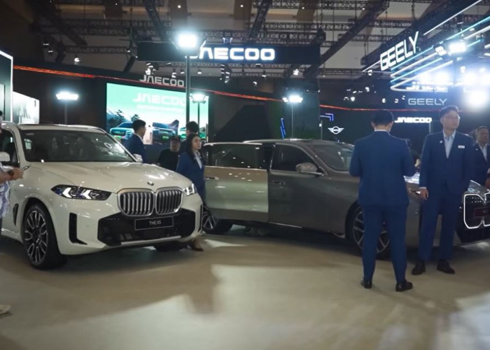 BMW Tampil di IIMS 2026, Bawa Lini Mobil dan Motor Premium dengan Promo Khusus