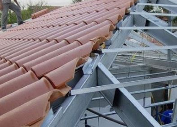 Rangka Baja Ringan untuk Atap Genteng, Aman atau Tidak? 
