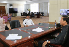 Mayolla Octavia Terima Beasiswa S2 dari Pemkab Kaur