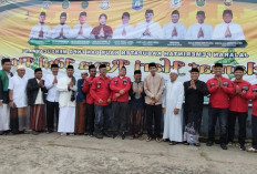  Bupati dan Wabup Kaur Salat Id di Masjid Al Ikhlas Desa Tanjung Agung, Ada Bantuan Disalurkan